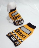 D002 Taxi Sweater